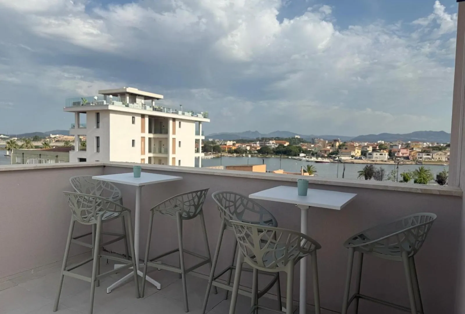 Eleven Rooms & Apartments Olbia Italy