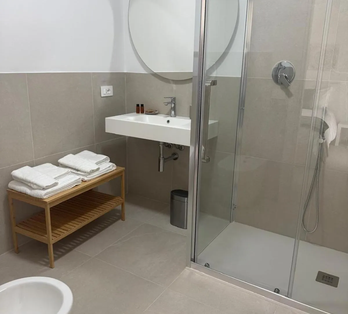 Eleven Rooms & Apartments Olbia 0*,
